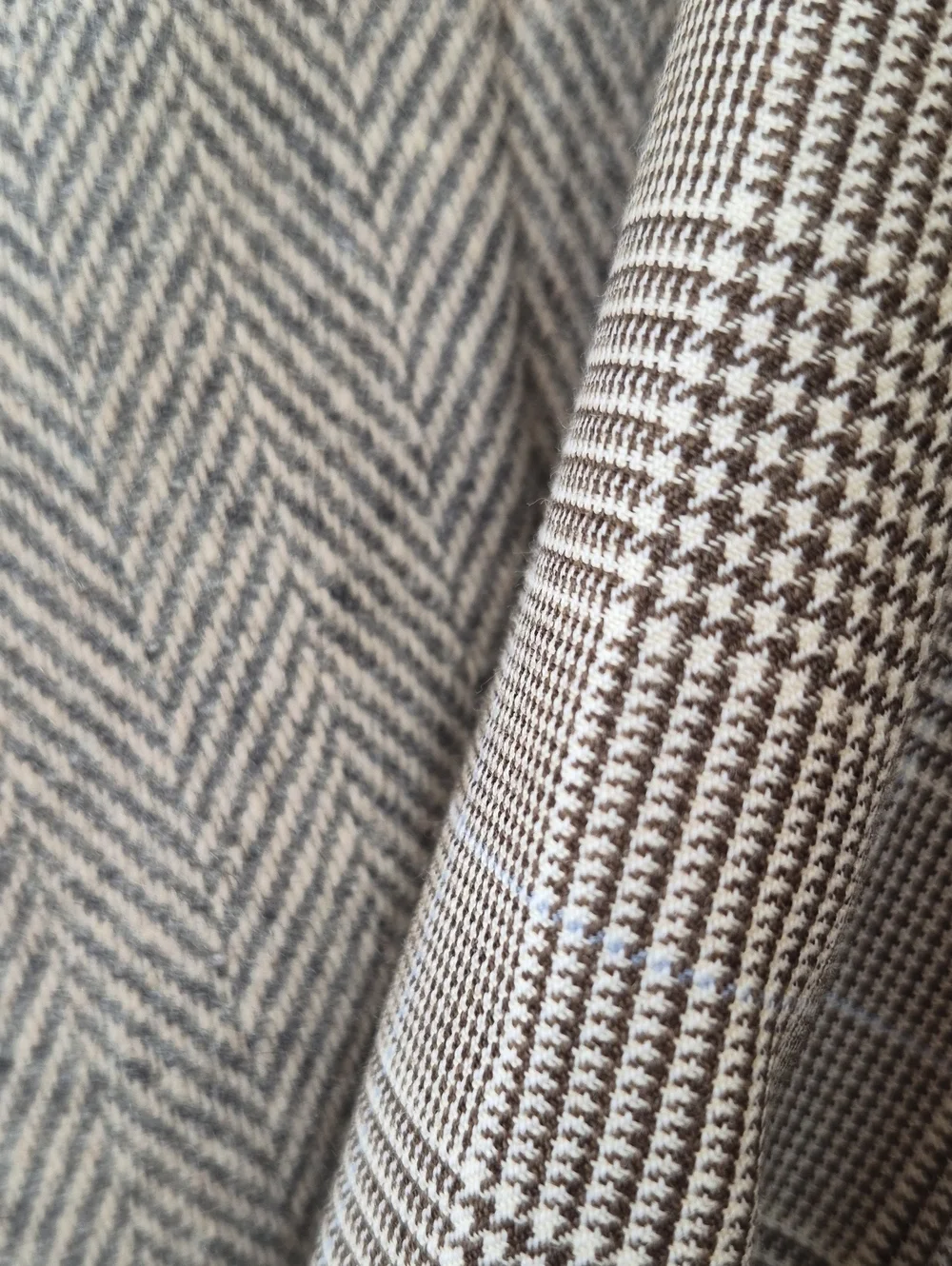 100% Wool % Wool & Cashmere Blend Blazers Bundle Sz 42 Short